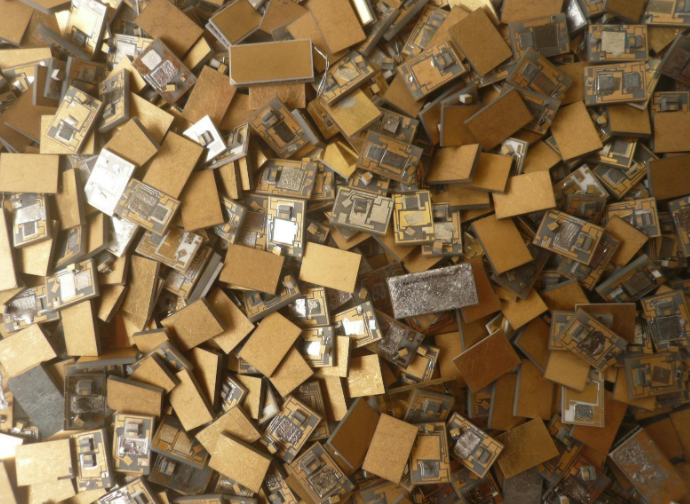 昆山高价回收贵金属：影响贵金属回收价格的各种因素